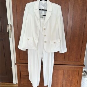 Le Suit White Blazer Tailored Notched Lapels